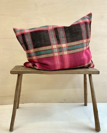 Woolen cushion from Maramures, Romania