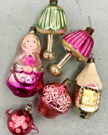6 x antique christmas ornaments, Tea time with pinky grandma