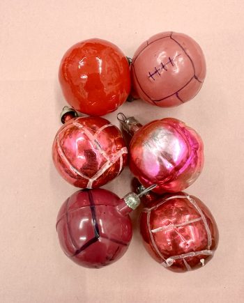 6 x antique christmas ornaments. Basket balls