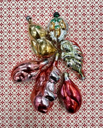 6 x antique christmas ornaments, the squirrel club